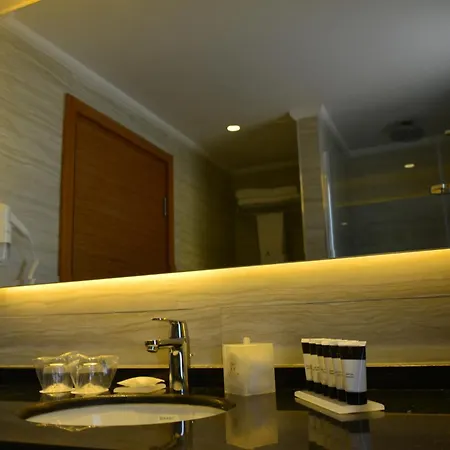 Hotel Duja 5*