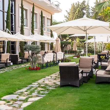 Duja Hotell 5*