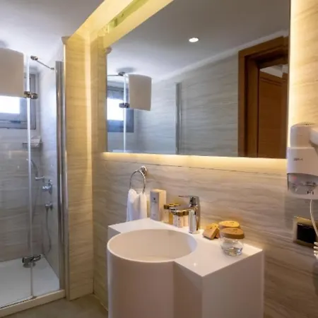 Duja Hotel